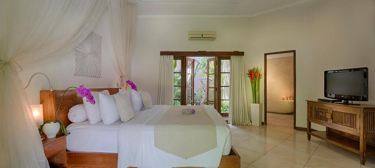 Villa Kubu Seminyak Exterior foto