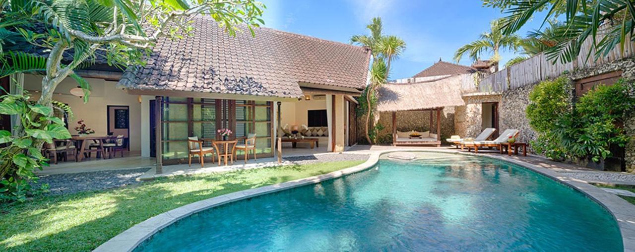 Villa Kubu Seminyak Exterior foto